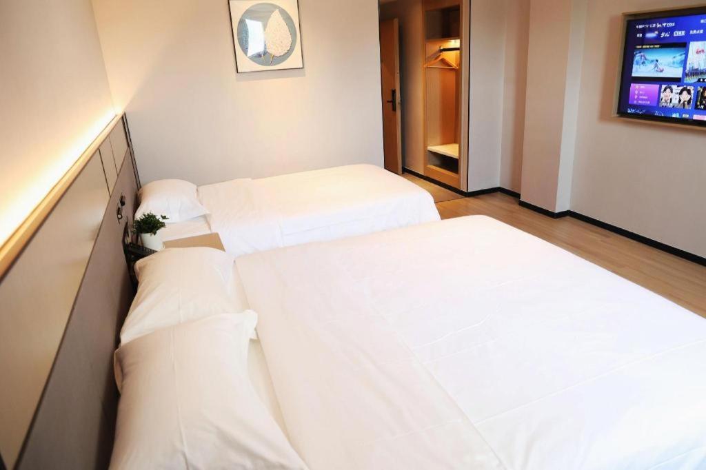 Greentree Inn Suzhou Industrial Zone Yangcheng Lake Weiting Mong Kok Express Hotel Εξωτερικό φωτογραφία